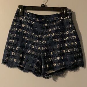 Cartonnier Size 0 Lace Women's Shorts in Navy Blue